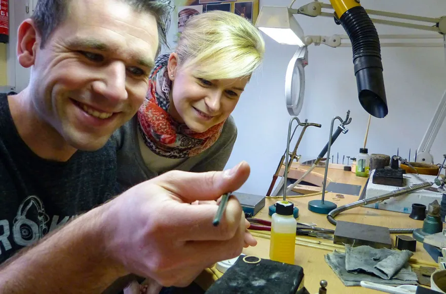 Trauringe selber schmieden Grimma