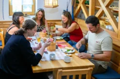 Urlaub mit Freunden im Weinfass Grub an der March