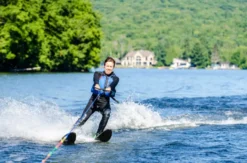 Wasserski fahren am Boot oder Jetski