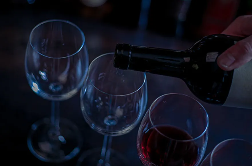 Weinprobe im Dunkeln für 2