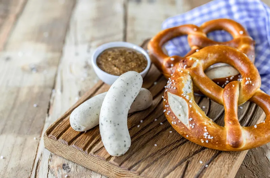 Weißwurstfrühstück auf der Zille Regensburg (Sa-So)