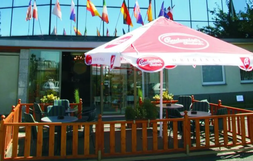 Wellnessurlaub Karlovy Vary für 2 (1 Nacht) - Hotel Lafonte
