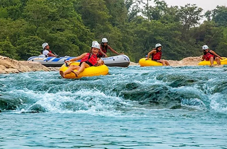 Wildwasser-Tubing