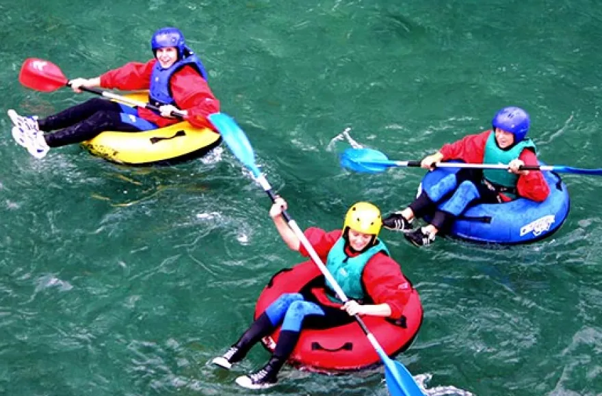 Wildwasser-Tubing