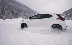Winter Drift Training im Toyota GR Yaris Goldeck