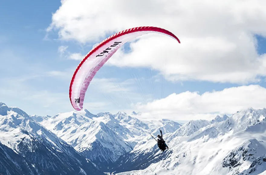Winter Gleitschirm Tandemflug in Österreich